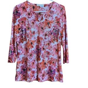 Emily Daniel’s Shimmer Floral Blouse   3/4 Sleeve